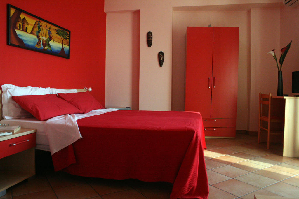 Splash'S Rooms Spadafora Zimmer foto